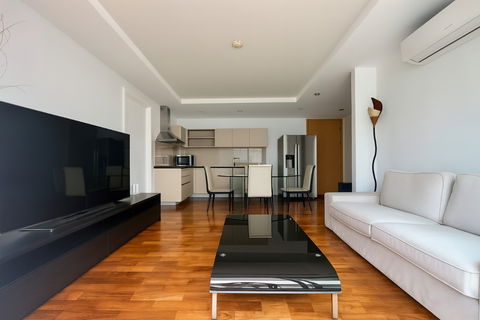 2-bedroom condo for sale in Siri on 8