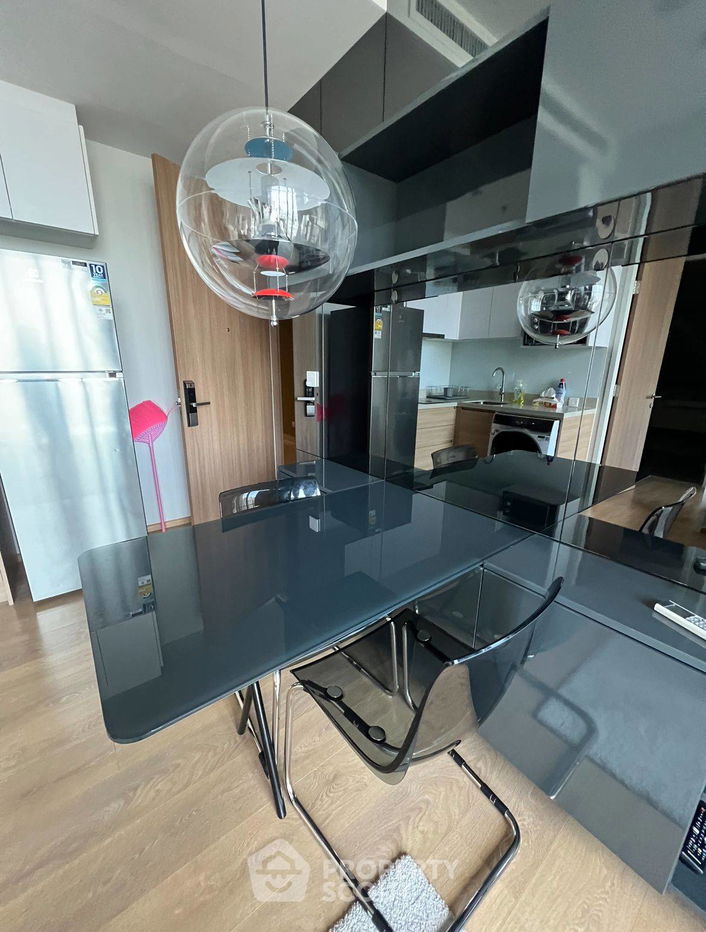 picture 1-BR Condo at Noble Around Sukhumvit 33 near BTS Phrom Phong (ID 1308058) - 2/4