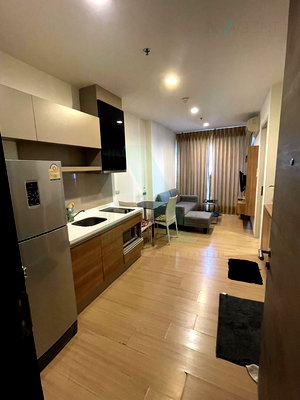 Condos for rent : For Rent Condo RHYTHM SUKHUMVIT 50 Building , Floor 15,1 bed room, Room size 35 sqm