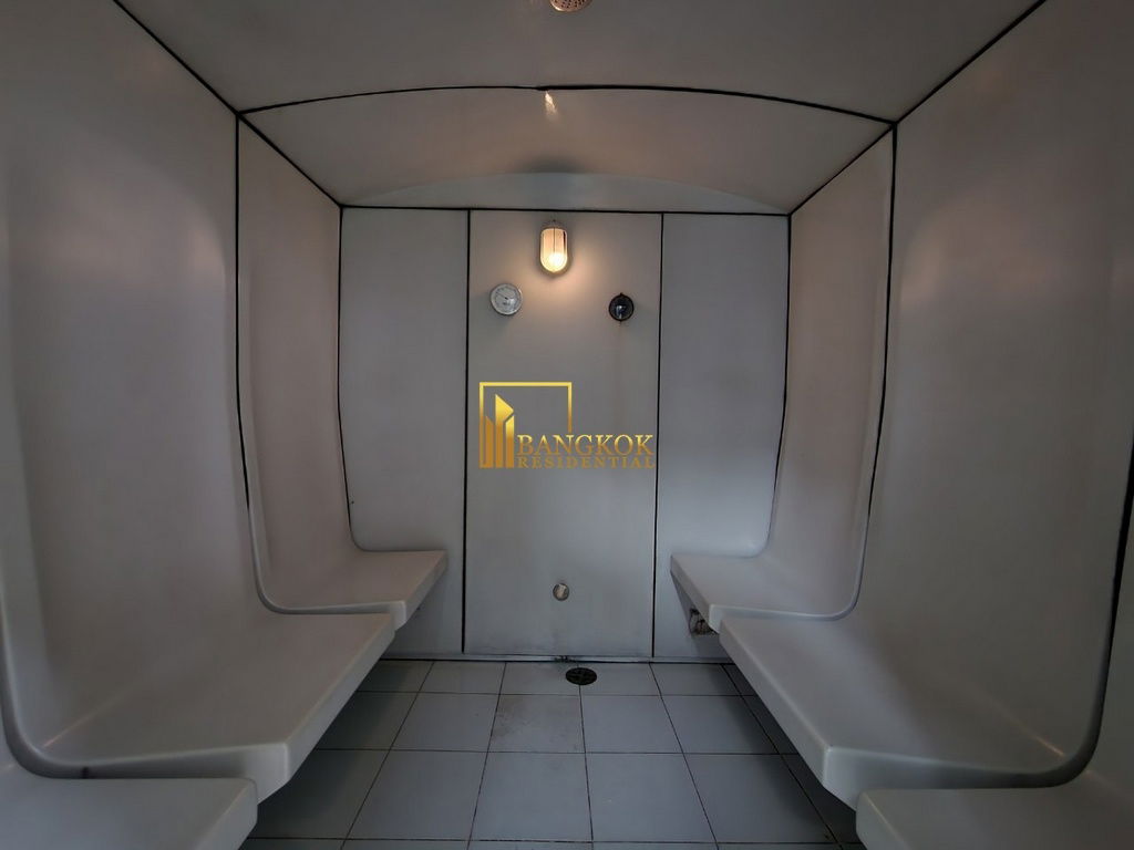picture Tower Park | Modernized 3 Bedroom Condo in Nana Area - BR9093CD - 38/53