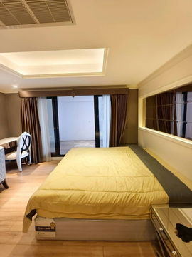  State Tower, Bangrak – Prime Location, High Floor (44th)