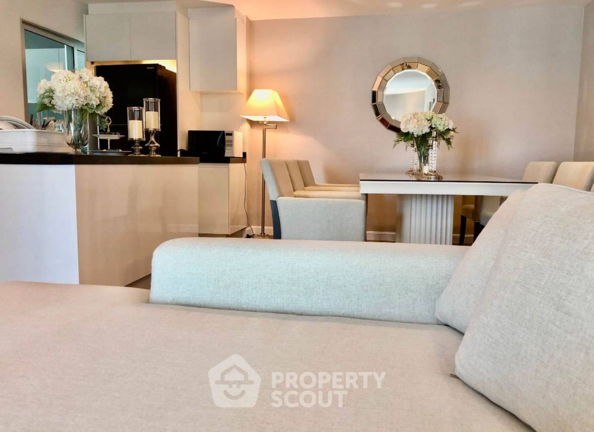 picture 2-BR Condo at Belle Grand Rama 9 near MRT Phra Ram 9 (ID 2312080) - 10/11