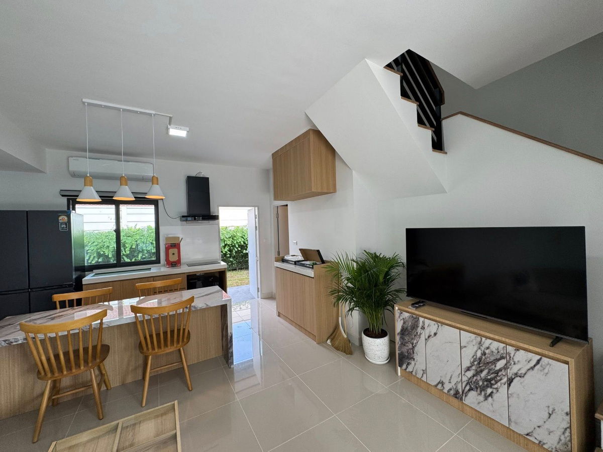 picture RS1856  For Rent – Modern Townhome @ Pleno Sukhumvit–Bangna 2 | Fully Furnished - 8/15