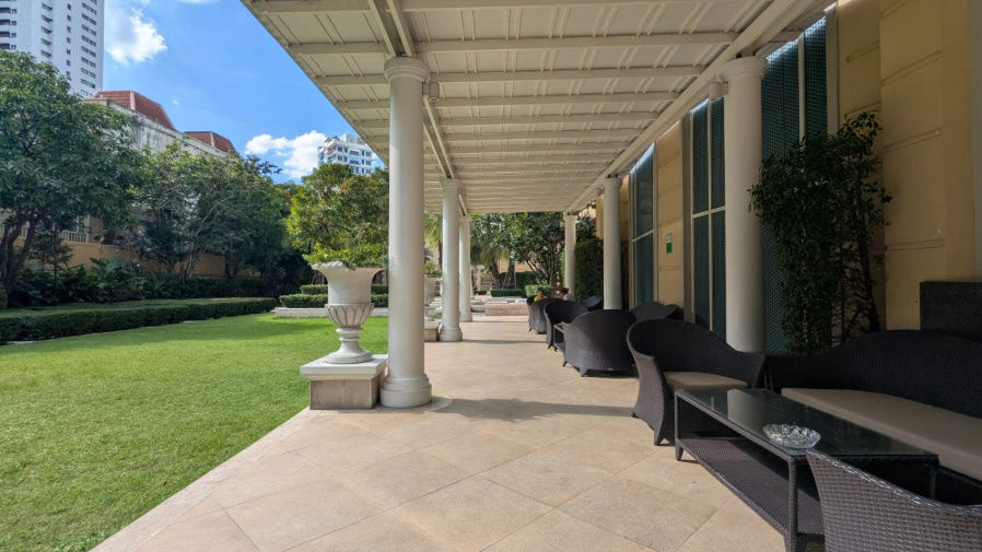picture 3-bedroom condo for sale at Royce Private Residences - 20/23