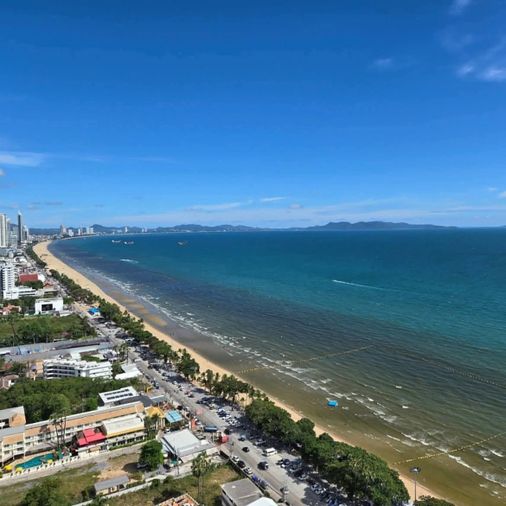 คอนโดมิเนี่ยมสุดหรูติดหาดจอมเทียนพัทยา โคปาคาบาน่า ชั้นสูง วิวทะเล โควต้าต่างชาติ