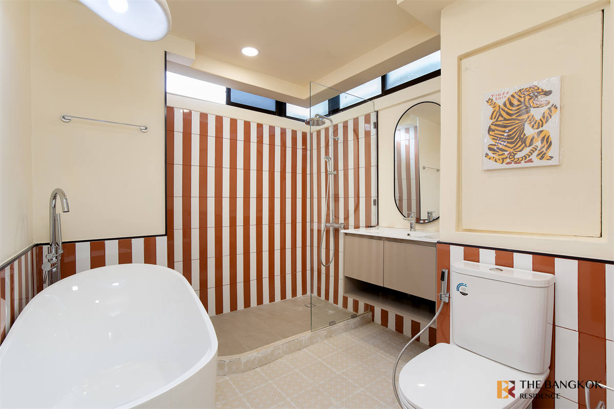 picture Supalai Place Sukhumvit 39 Hurry to book!! Unexpected value - 10/10