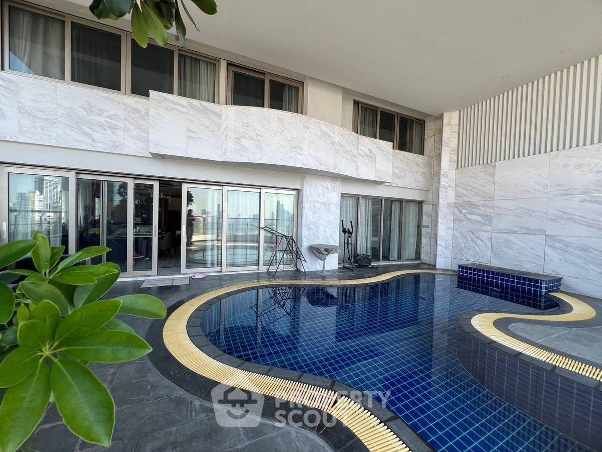 รูป คอนโด 3-ห้องนอน ที่ เลอ รัฟฟิเน่ สุขุมวิท 24 คอนโดมิเนียม ใกล้ BTS พร้อมพงษ์ (ID 2315199) - รูปที่ 2/18