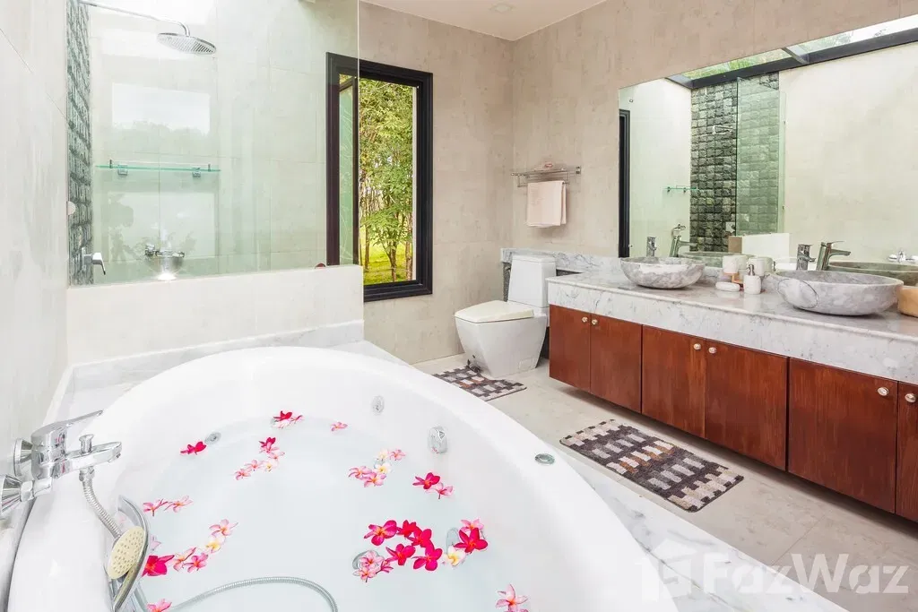picture 5 Bedroom Villa for sale in Si Sunthon, Phuket  5675331 - 13/24