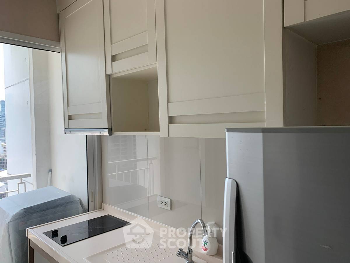 รูป คอนโด 1-ห้องนอน ที่ ไอวี่สาทร 10 ใกล้ BTS เซนต์หลุยส์ (ID 1967872) - รูปที่ 10/12
