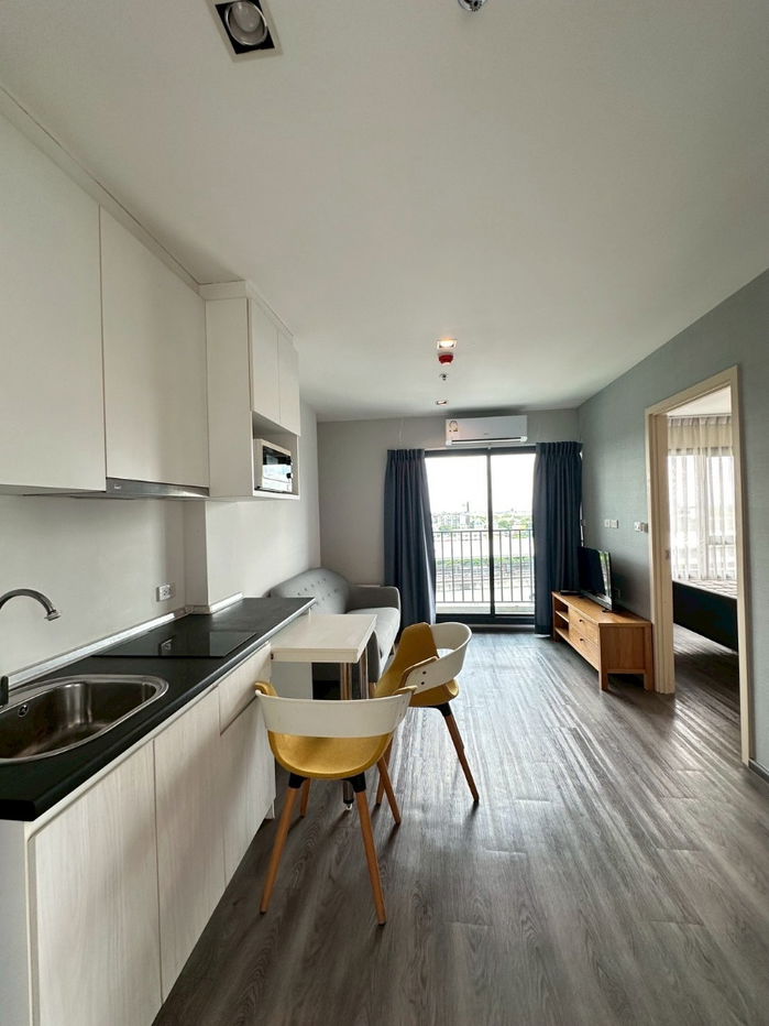 picture 🛋️💗 Large corner room, fully furnished Near Stamford University💗🛋️ Rich Park @Triple Station🔥🔥ID : @471ovhib 📲 - 9/16