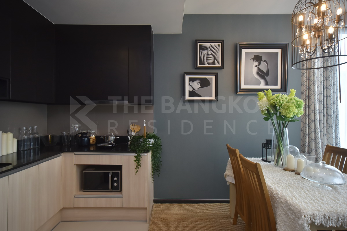 picture The Edge Sukhumvit 23 Save Time, Convenient Travel near BTS Asok - 3/10