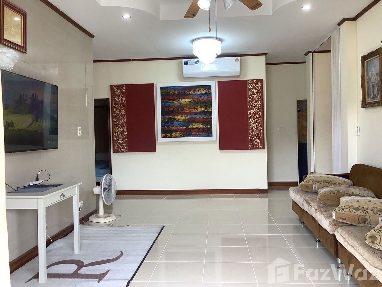 picture 3 Bedroom Villa for sale at Baan Suan Neramit 5  1880216 - 3/9