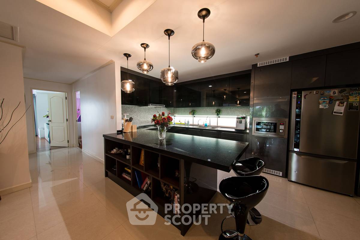 picture 2-BR Condo at La Vie En Rose Place Condominium near BTS Thong Lor (ID 2313003) - 10/21