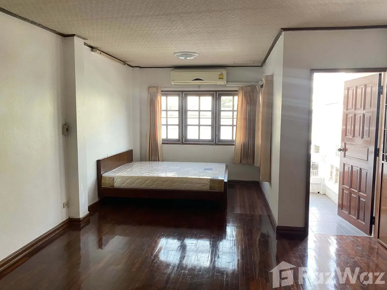 รูป ทาวน์เฮ้าส์ให้เช่า 4 ห้องนอน ใน จันทรเกษม, กรุงเทพมหานคร 5696254 - รูปที่ 6/8