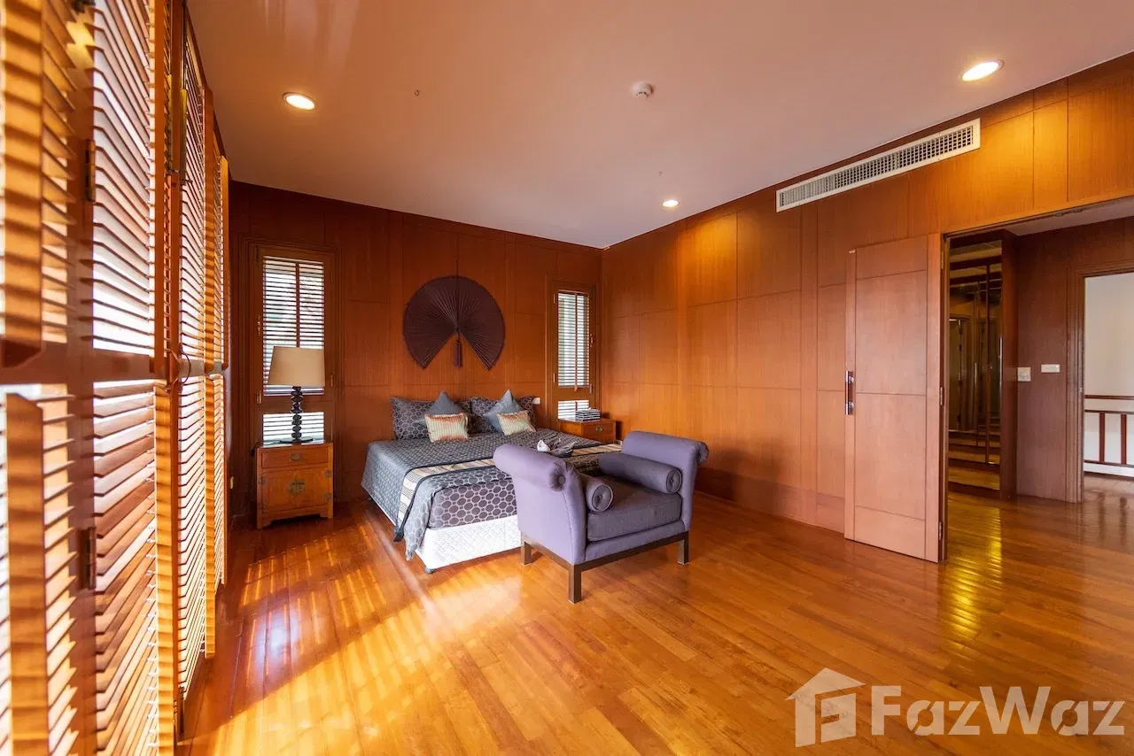 picture 4 Bedroom Villa in Laguna Links 1890819 - 53/60