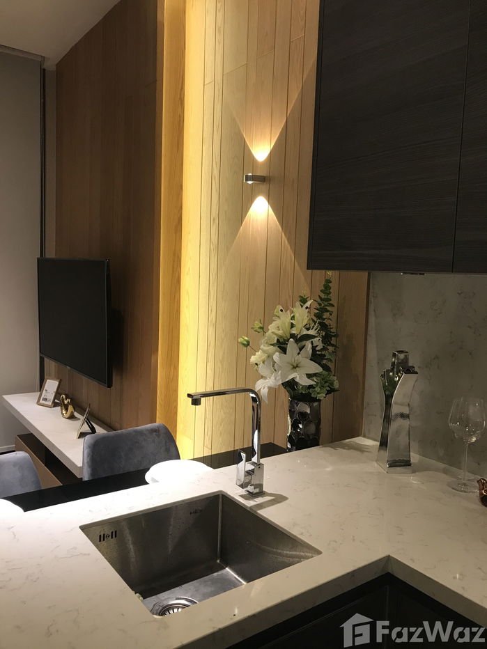 picture Beautiful decorating high floor room, Wattana view 1162558 - 3/5