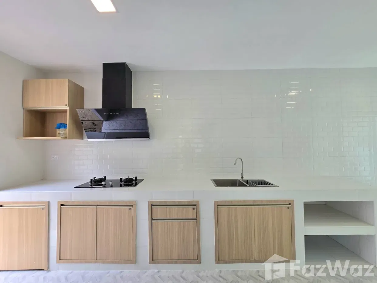 picture KC Garden Home newly renovated for sale! 5693993 - 15/19