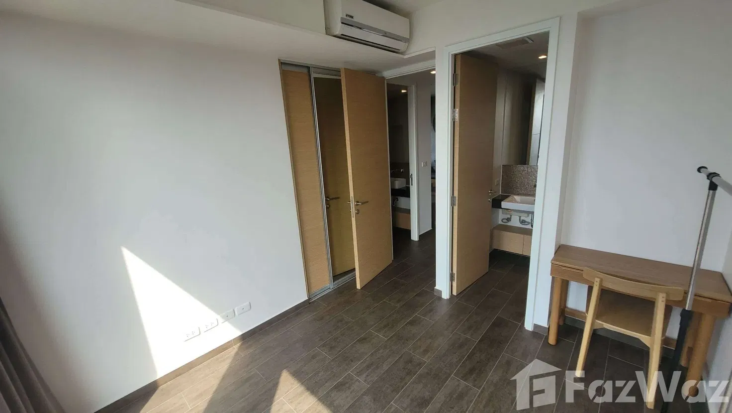 picture 2 Bedroom Condo for rent at The Lofts Ekkamai 1135140 - 9/20