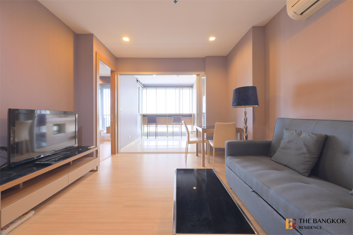 picture RHYTHM Ratchada-Huaikhwang Private Unit, Fully Equipped Common Area near MRT Huai Khwang Station - 3/10