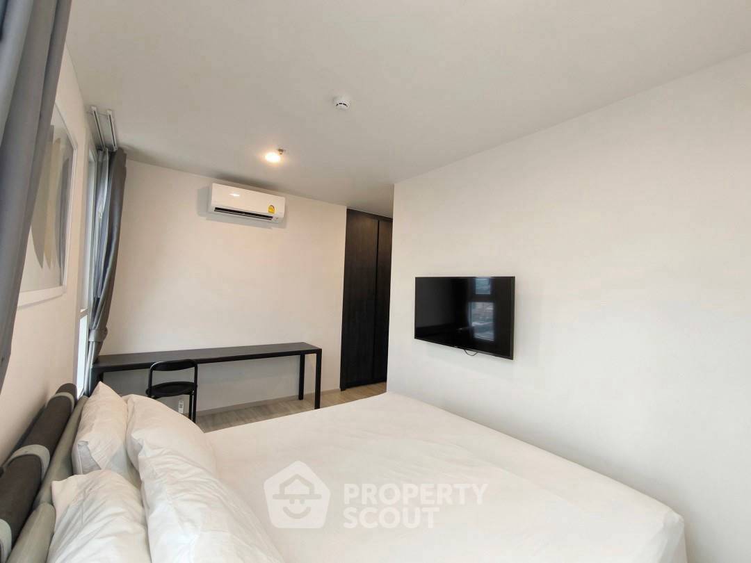 picture 2-BR Condo at XT Huaikhwang near MRT Huai Khwang (ID 2314428) - 5/12