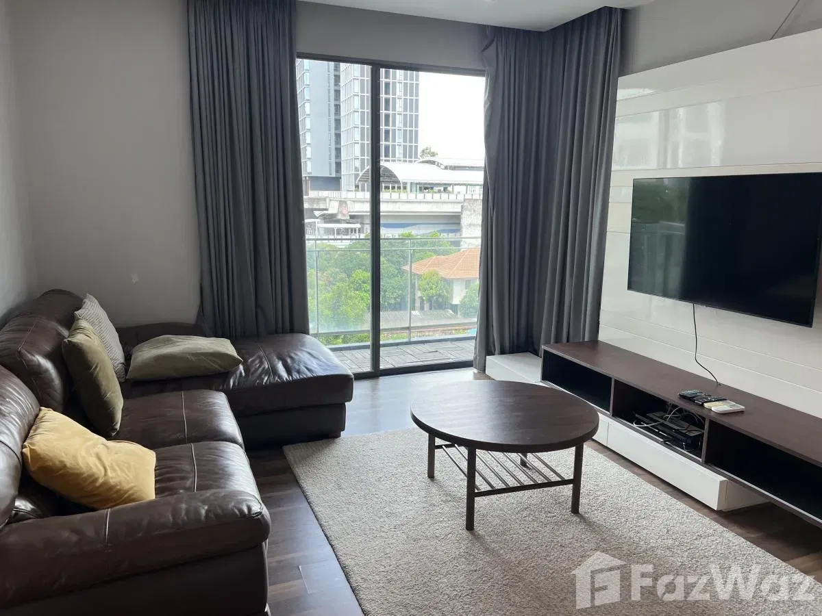 picture 2 Bed 2 Bath for RENT at The Room Sukhumvit 62 5732471 - 1/5