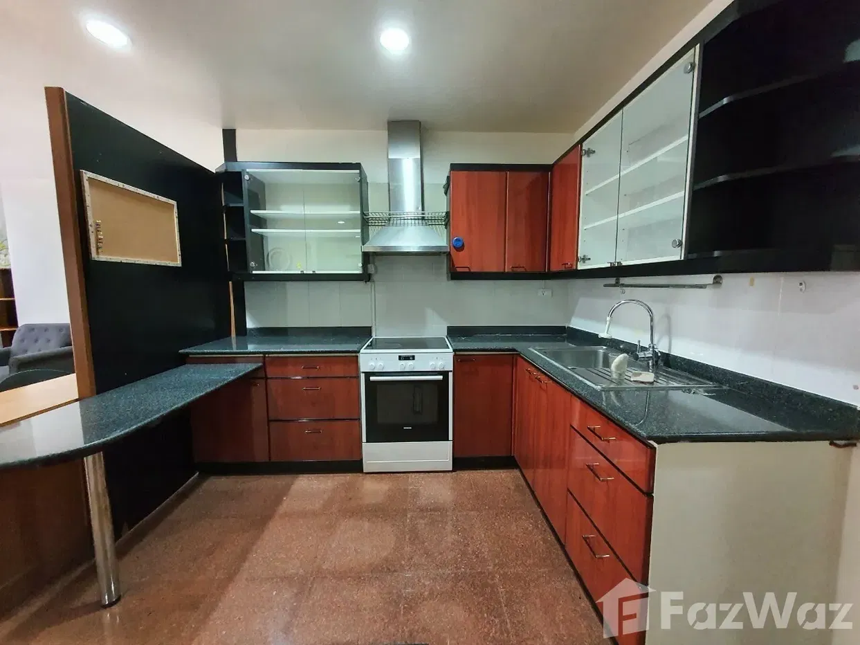 picture 2 Bedroom Condo for sale at Baan Ploenchit  1013646 - 3/15