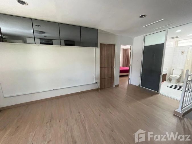 3-bed house for rent, 150 sqm, 8 sq wah, Chatuchak