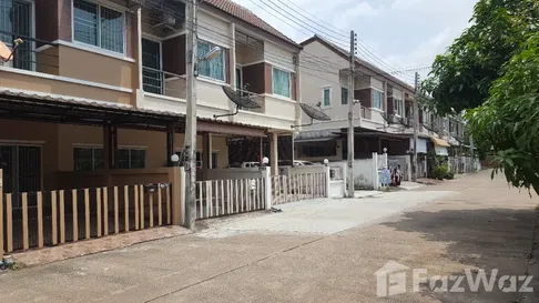 2 Bedroom House for rent at Park Village 1890125