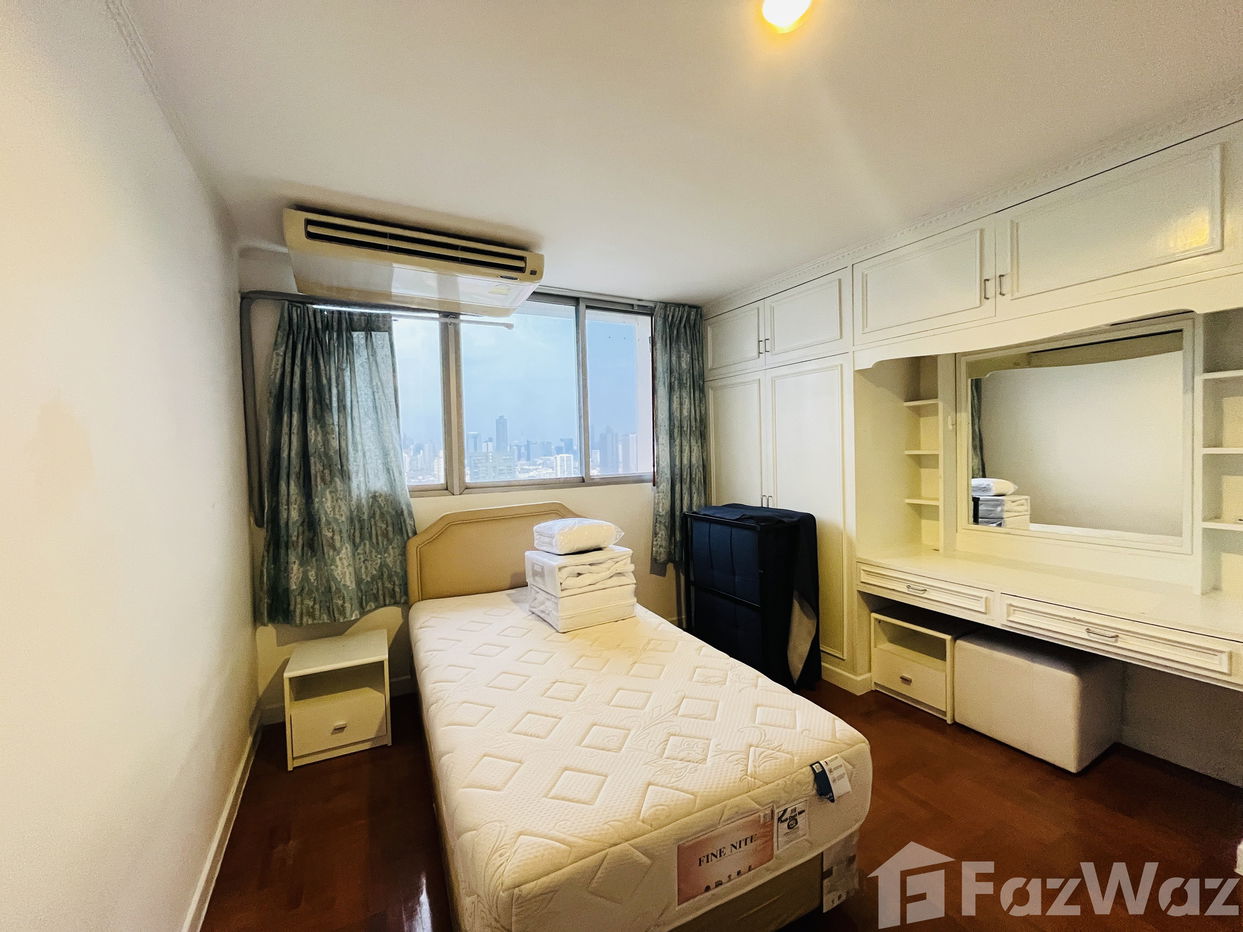 picture 4 Bedroom duplex Condo for rent at Tai Ping Towers 1845094 - 9/22
