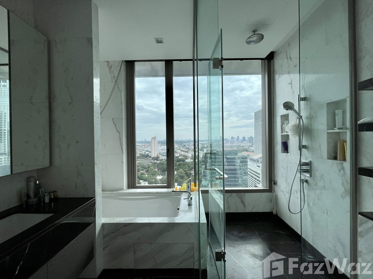 picture 2 Bedrooms corner view lumpini view and river view 1638610 - 3/6