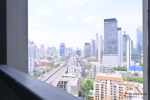 High-potential Location, Convenient Travel Life One Wireless