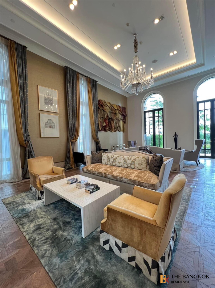 picture The Diplomat 39 near BTS Phrom Phong Luxury Unit, Ready for You Without the Wait - 10/10