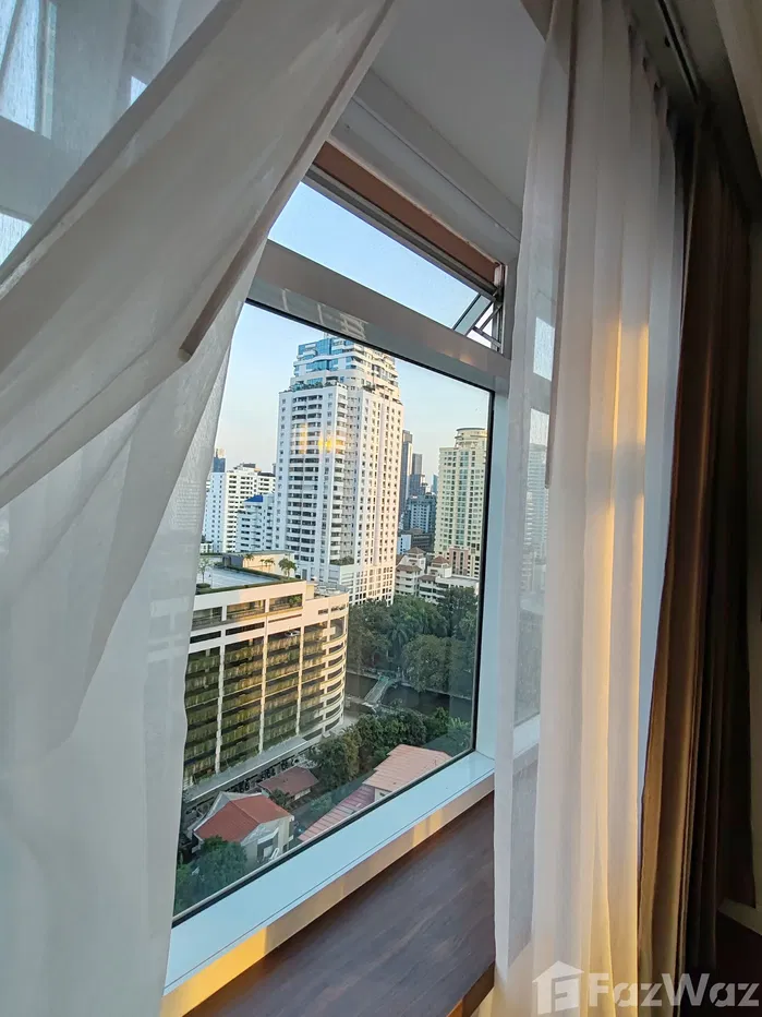 picture (Rare) Corner Unit for Rent and Sale, Circle Condominium 2004276 - 22/34