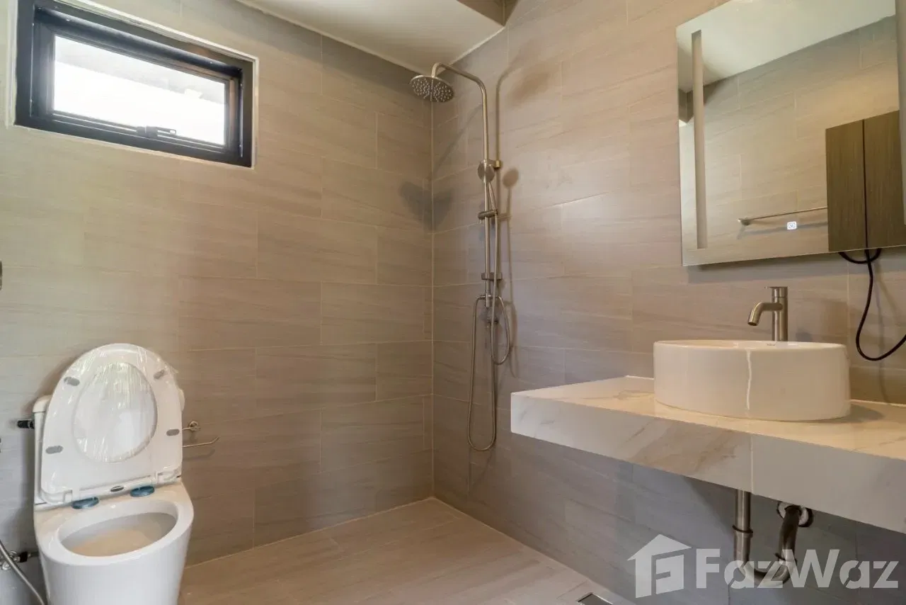 picture Beautiful home in secure complex close to BIS 1986654 - 11/35