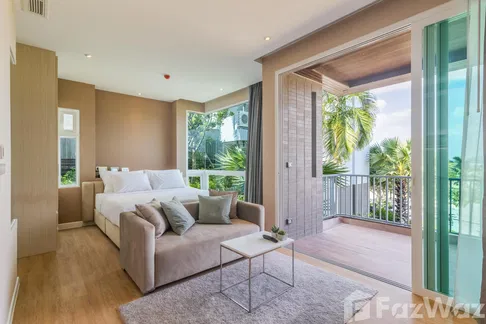 Unique 1 Bedroom Seaview Beachfront unit For Sale 5342047