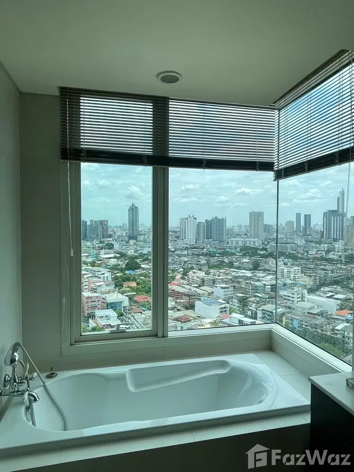 picture Three Bedrooms Condo For Sale & Rent 5552746 - 15/15