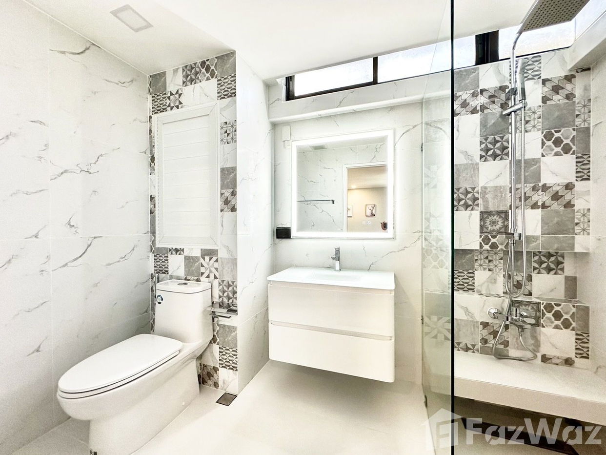 picture 3 Bedrooms condo for rent at Supalai Place 1966082 - 8/10