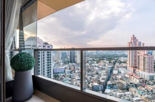 picture Luxury & Laughter in Bangkok: This 2-Bed Condo&apos;s a Keeper! 1170600 - 9/9