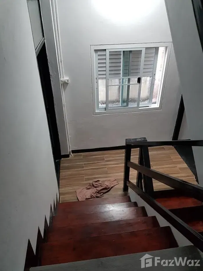 picture 4 Bedroom Townhouse for sale at Mu Ban Nakhon Luang 1  1629880 - 7/16