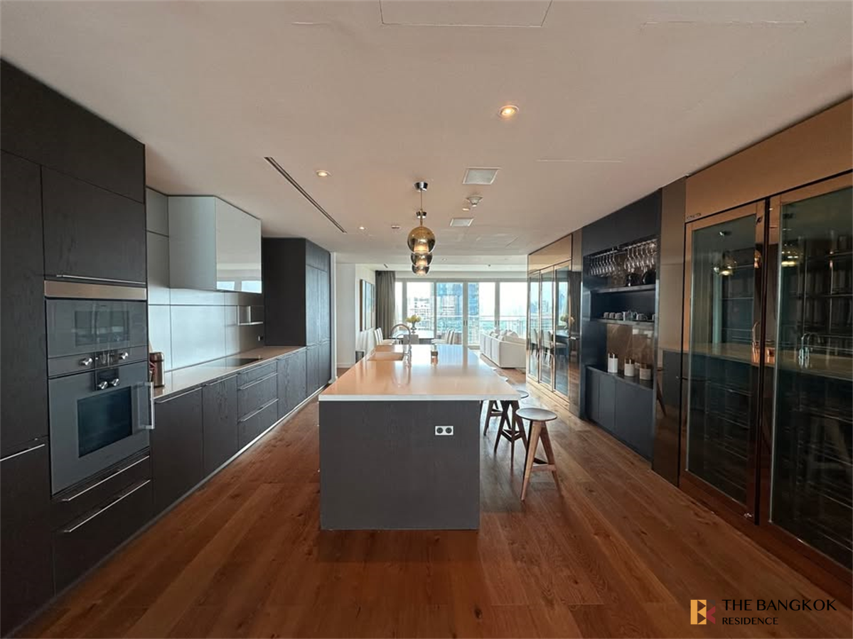 picture 185 Rajadamri Live the Luxury Style in a High-potential Location near BTS Ratchadamri - 10/10