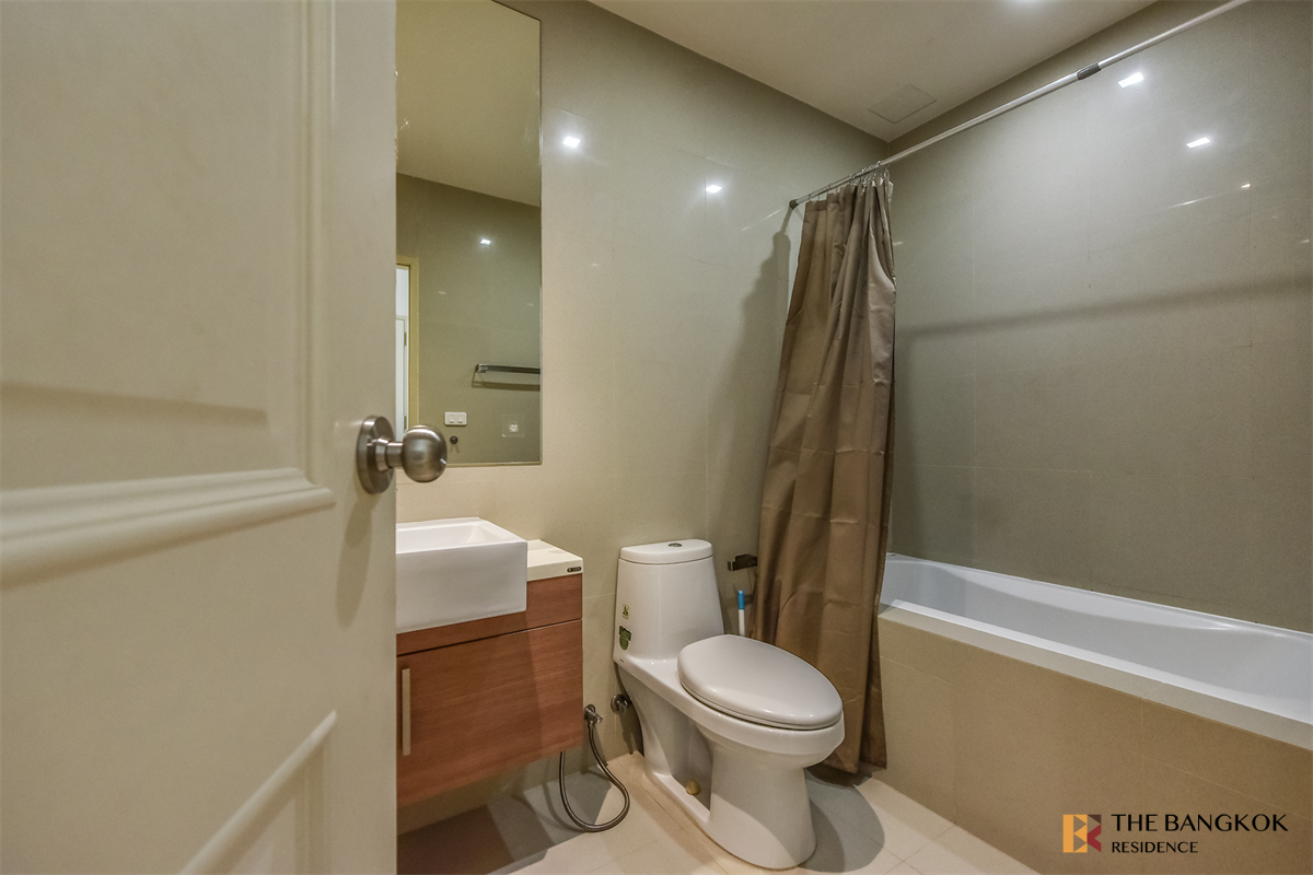 picture Noble Reform near BTS Ari Location Near Employment, Surrounded by Lifestyles - 4/10