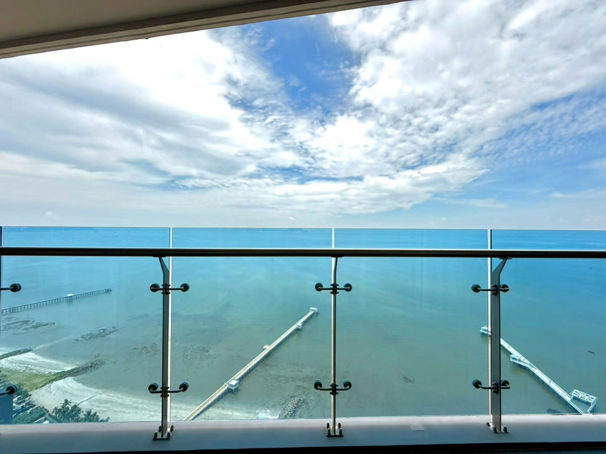 picture Luxury beachfront condo The Symphony | Bang Phra-Sriracha: 1 Bed 1 Bath 47 sq m, 37th floor, ready to move in - 15/20