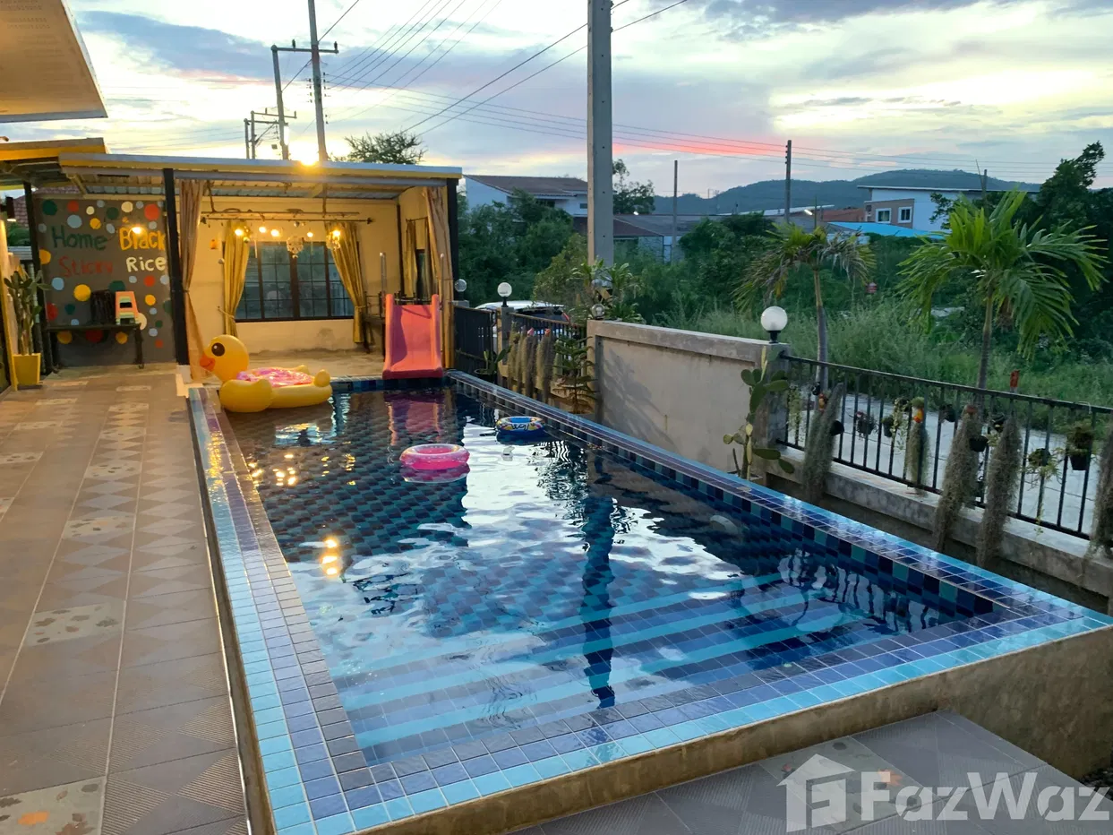 รูป วิลล่าให้เช่า 5 ห้องนอน ในโครงการ บ้านพร้อมมิตร 1947345 - รูปที่ 2/24