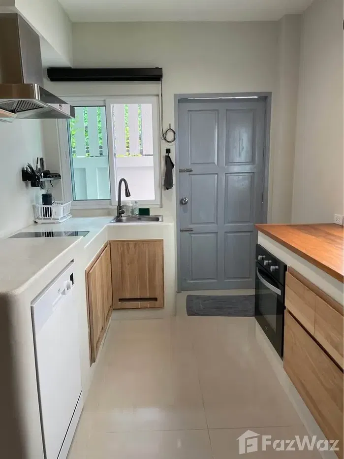 picture 2 Bedroom Townhouse for rent in Bo Phut, Surat Thani  5669105 - 4/17