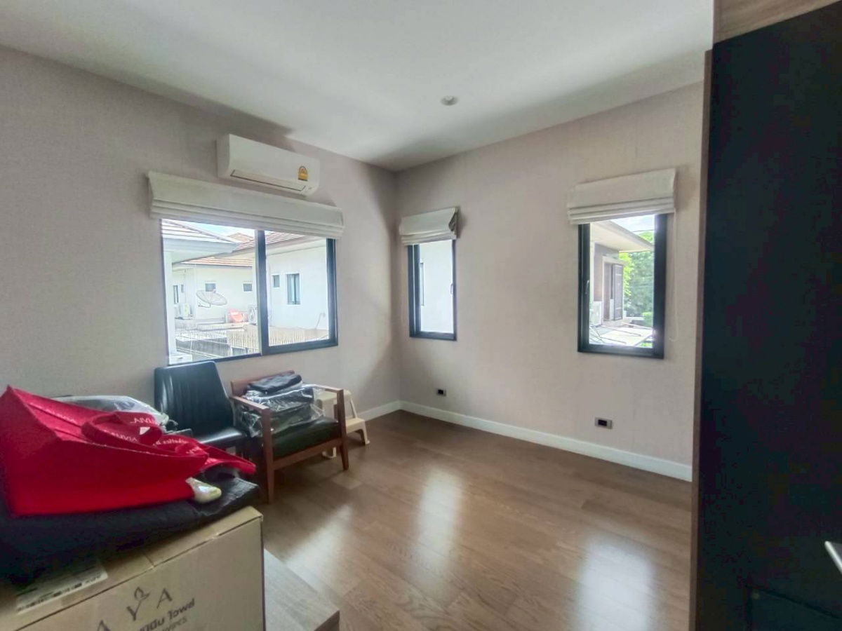 รูป ขายบ้านเดี่ยว 2 ชั้น โครงการบุราสิริ วัชรพล โดยแสนสิริ  ถนนเมน - รูปที่ 25/26