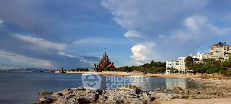 picture 3-BR Condo at The Sanctuary Wongamat close to Sanctuary of Truth (ID 2314501) - 3/10