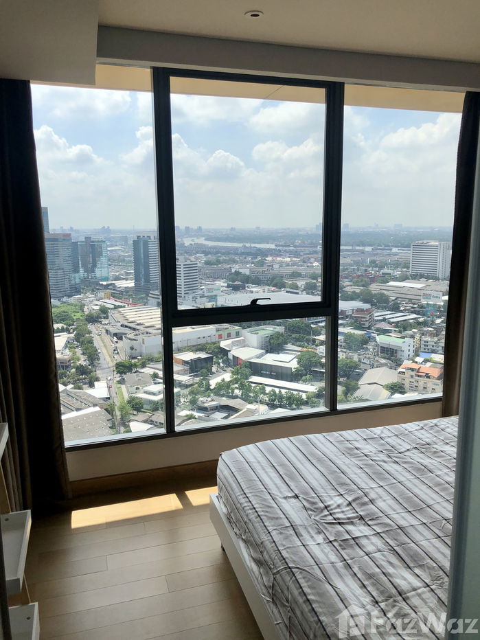picture 2 Bedroom High Floor Condo for Sale at Lumpini 24 1143420 - 3/7