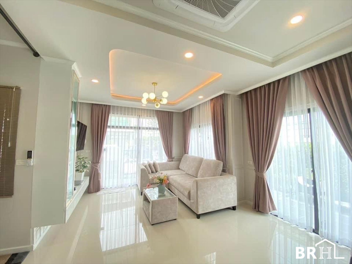 รูป 🏡Modern British,Grand Britania Wongwaen-Ramintra prime location - รูปที่ 2/13