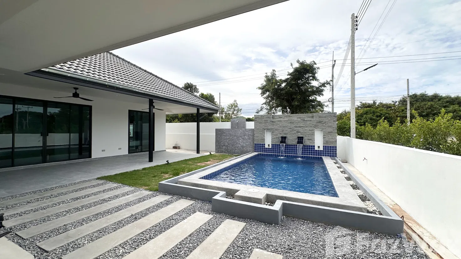 picture 3 Bedroom Villa for sale at Milpool Villas 5556866 - 1/18