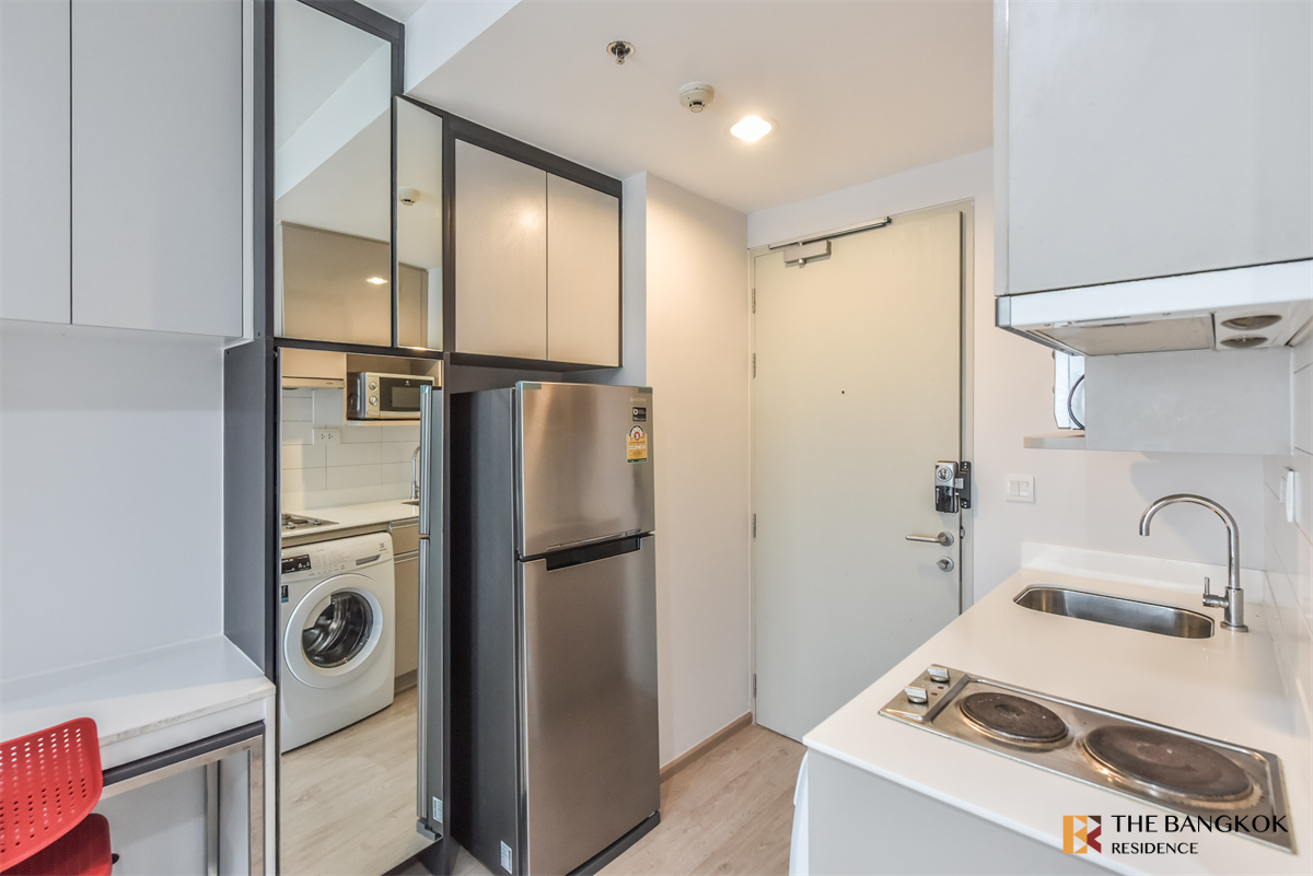 picture Condo with the Best Location Ideo Q Ratchathewi near Airport Rail Link Phaya Thai Station - 8/10